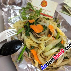 Hình ảnh về món nui xào bò tại bếp kom9