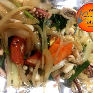 Ship mực xào hành tỏi đêm Hà Nội