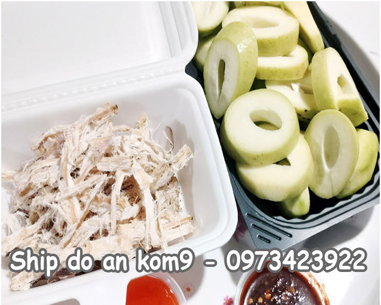 mon nhau dai khach muc va xoai bao tu