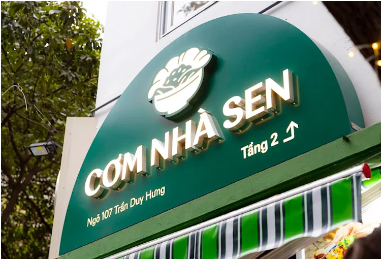 Hinh anh quan com nha sen Cau Giay Ha Noi tang 2